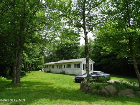 528 Dyken Pond Road Petersburgh NY 12138
