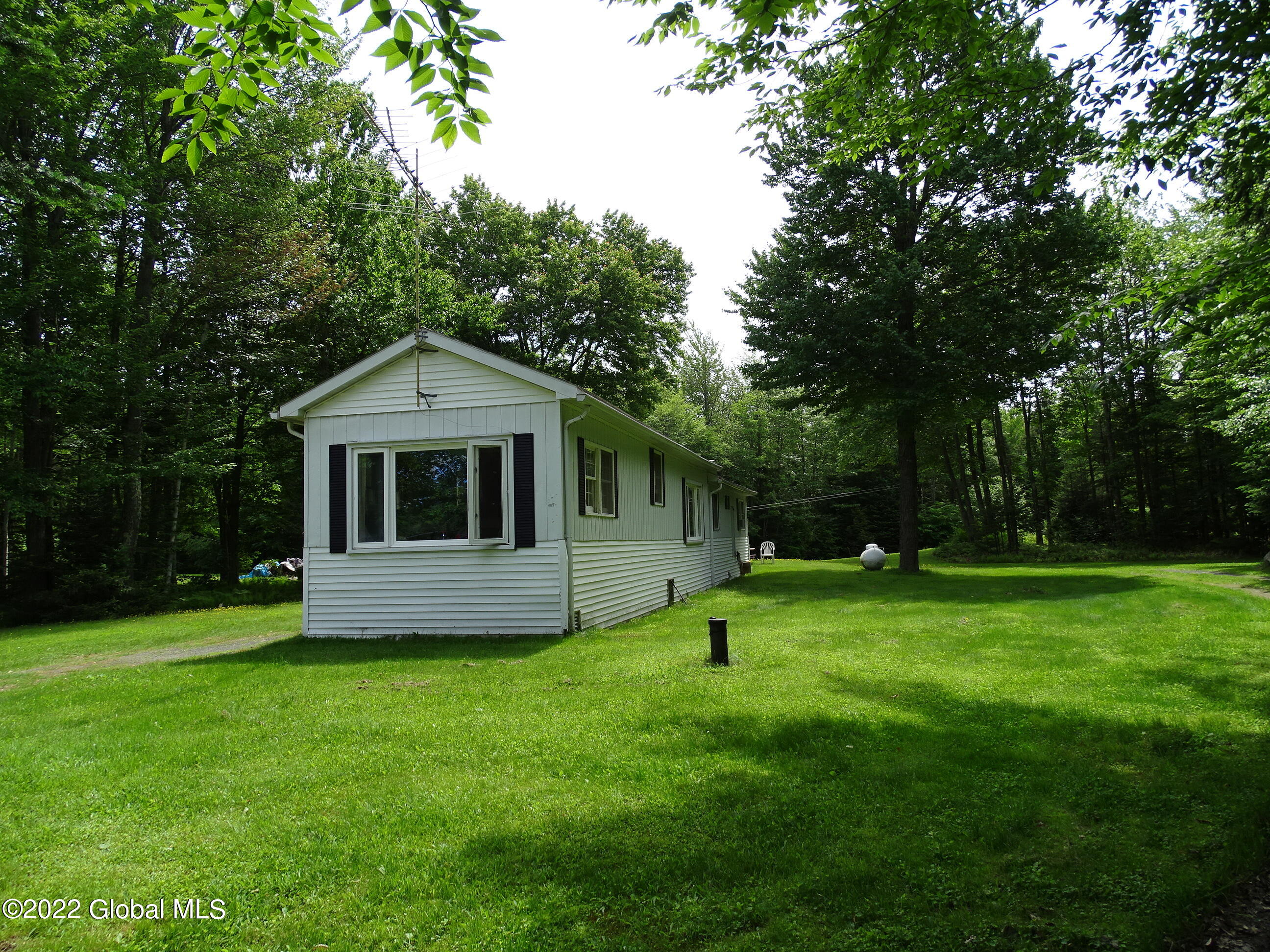 528 Dyken Pond Road Petersburgh NY 12138