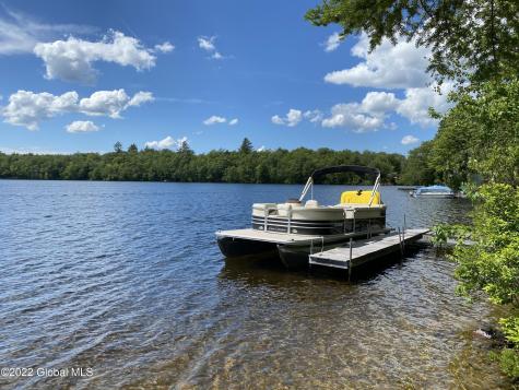 528 Dyken Pond Road Petersburgh NY 12138