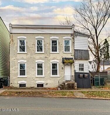 22 Cottage Street Troy NY 12180