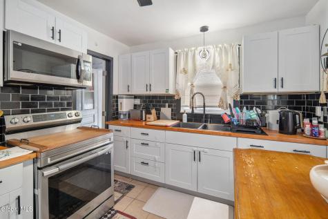 492 Olean Street Schenectady NY 12306