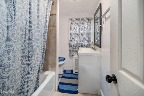 492 Olean Street Schenectady NY 12306
