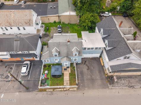492 Olean Street Schenectady NY 12306
