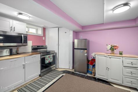 492 Olean Street Schenectady NY 12306