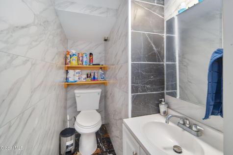 492 Olean Street Schenectady NY 12306