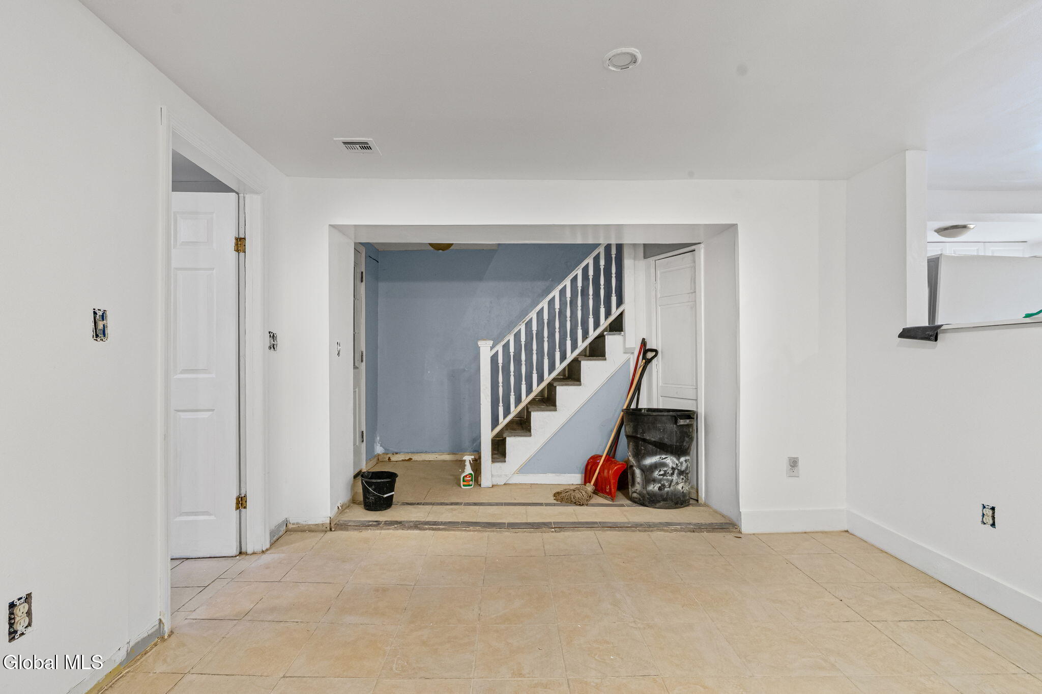 38 Trinity Place Albany NY 12202