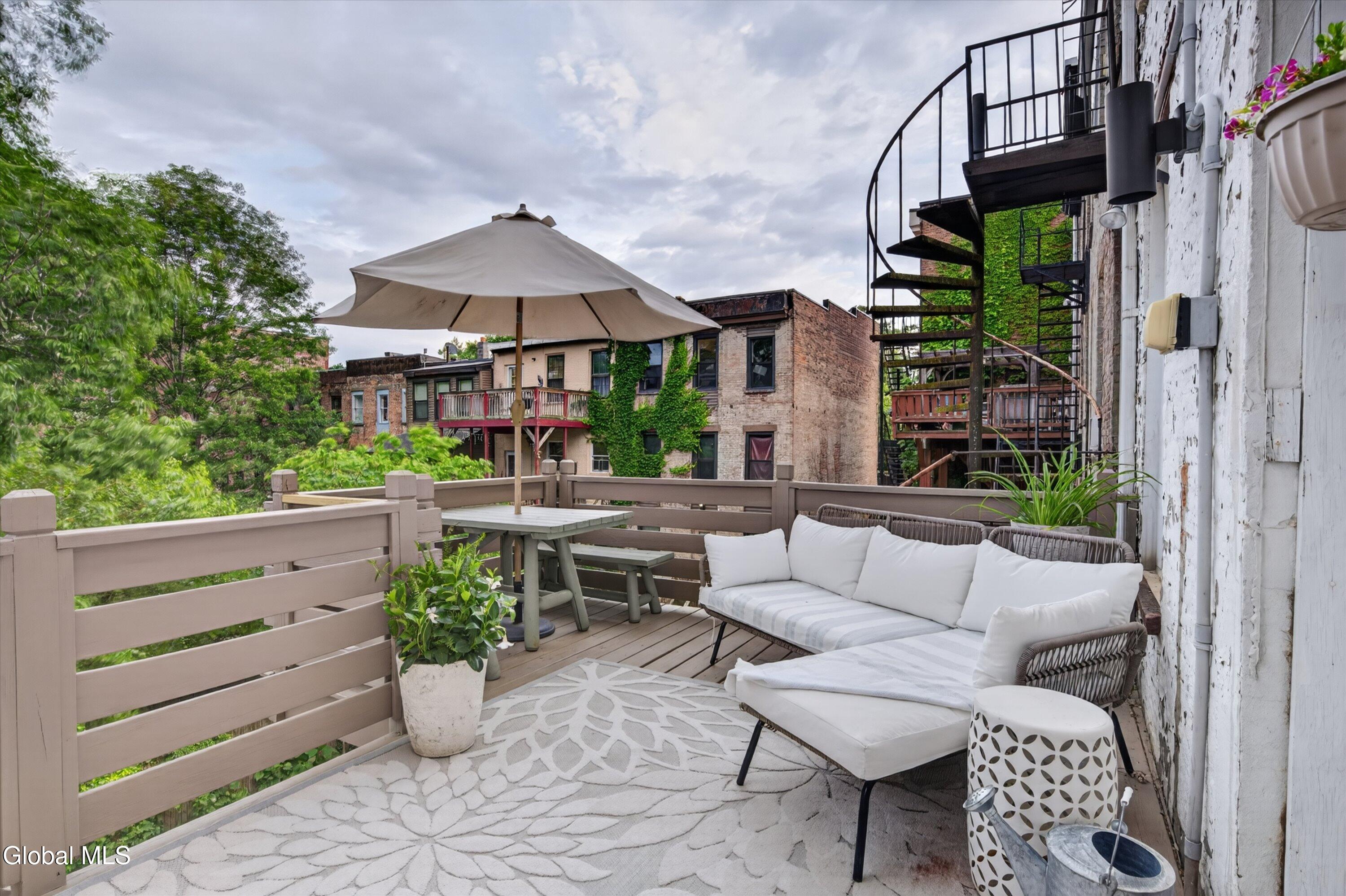 82 Dove Street Albany NY 12210