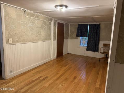 27 Mckinley Street Albany NY 12206
