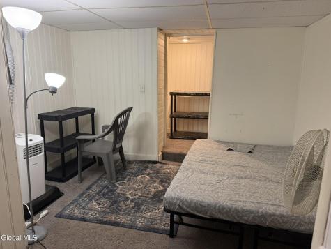 27 Mckinley Street Albany NY 12206