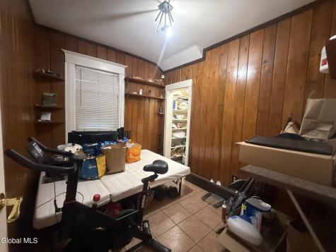27 Mckinley Street Albany NY 12206