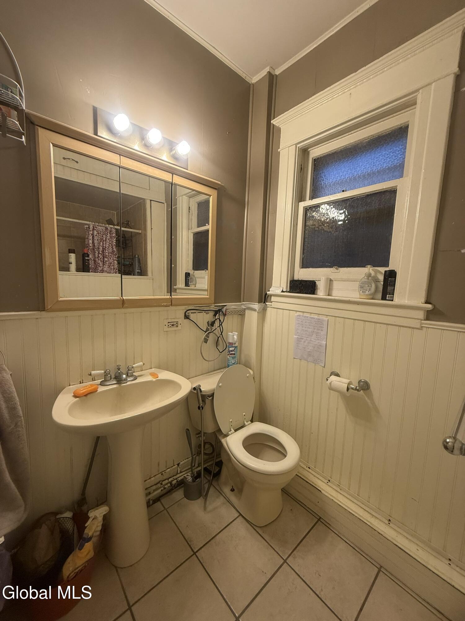 27 Mckinley Street Albany NY 12206