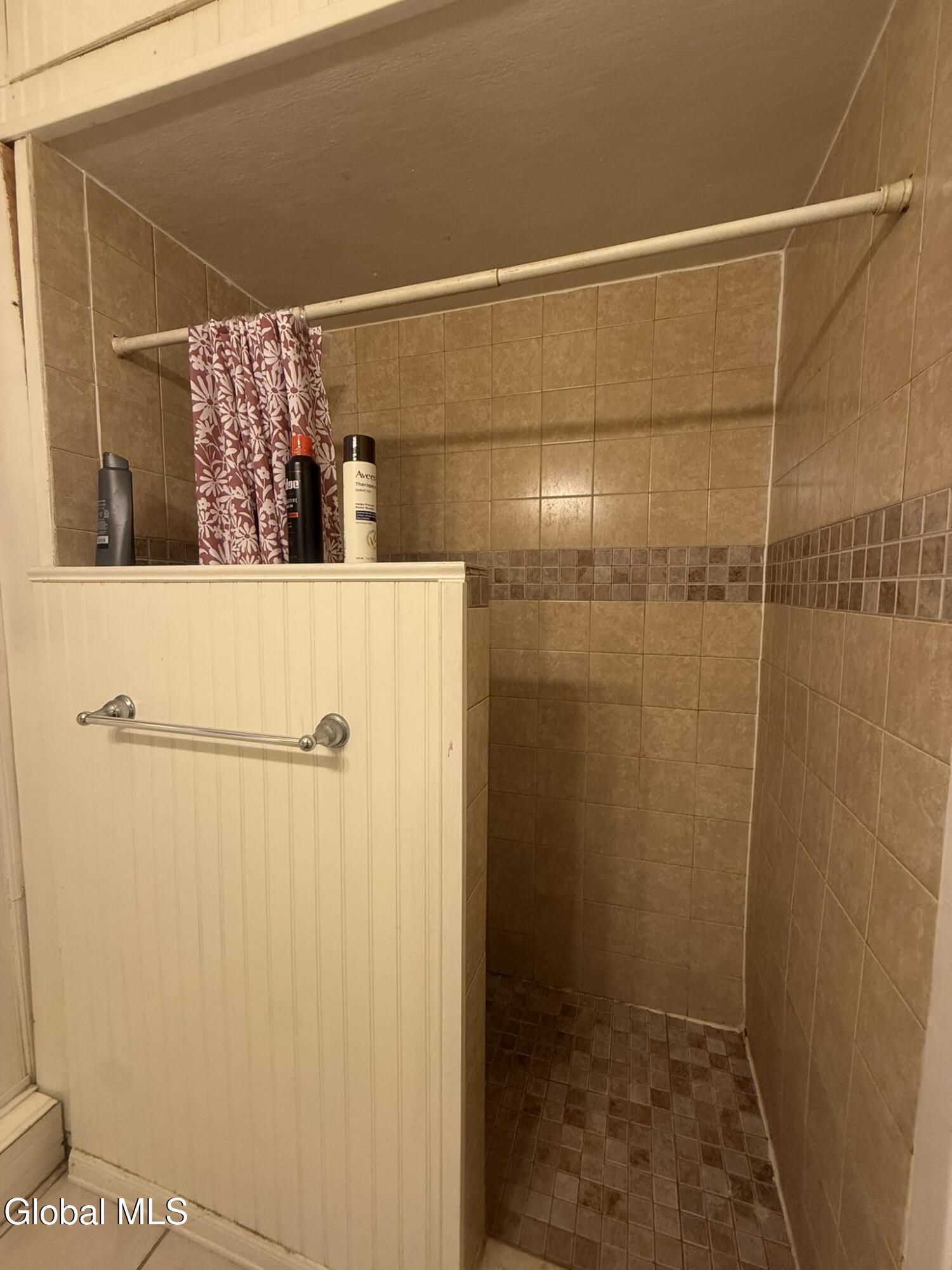 27 Mckinley Street Albany NY 12206