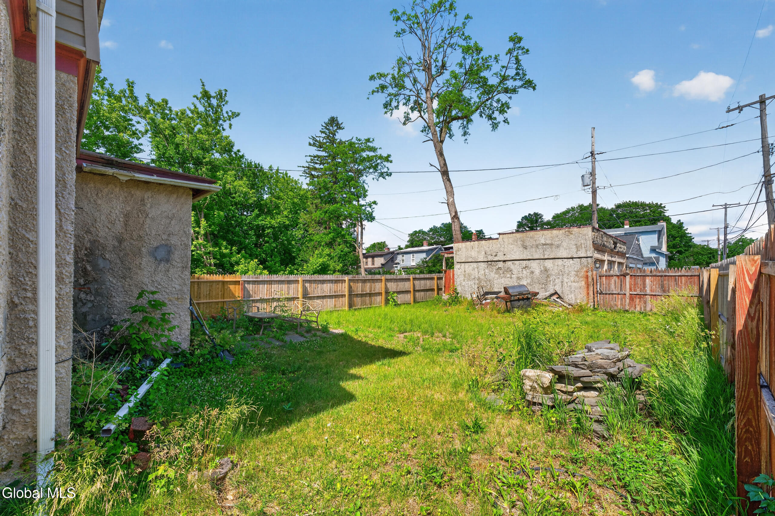27 Mckinley Street Albany NY 12206