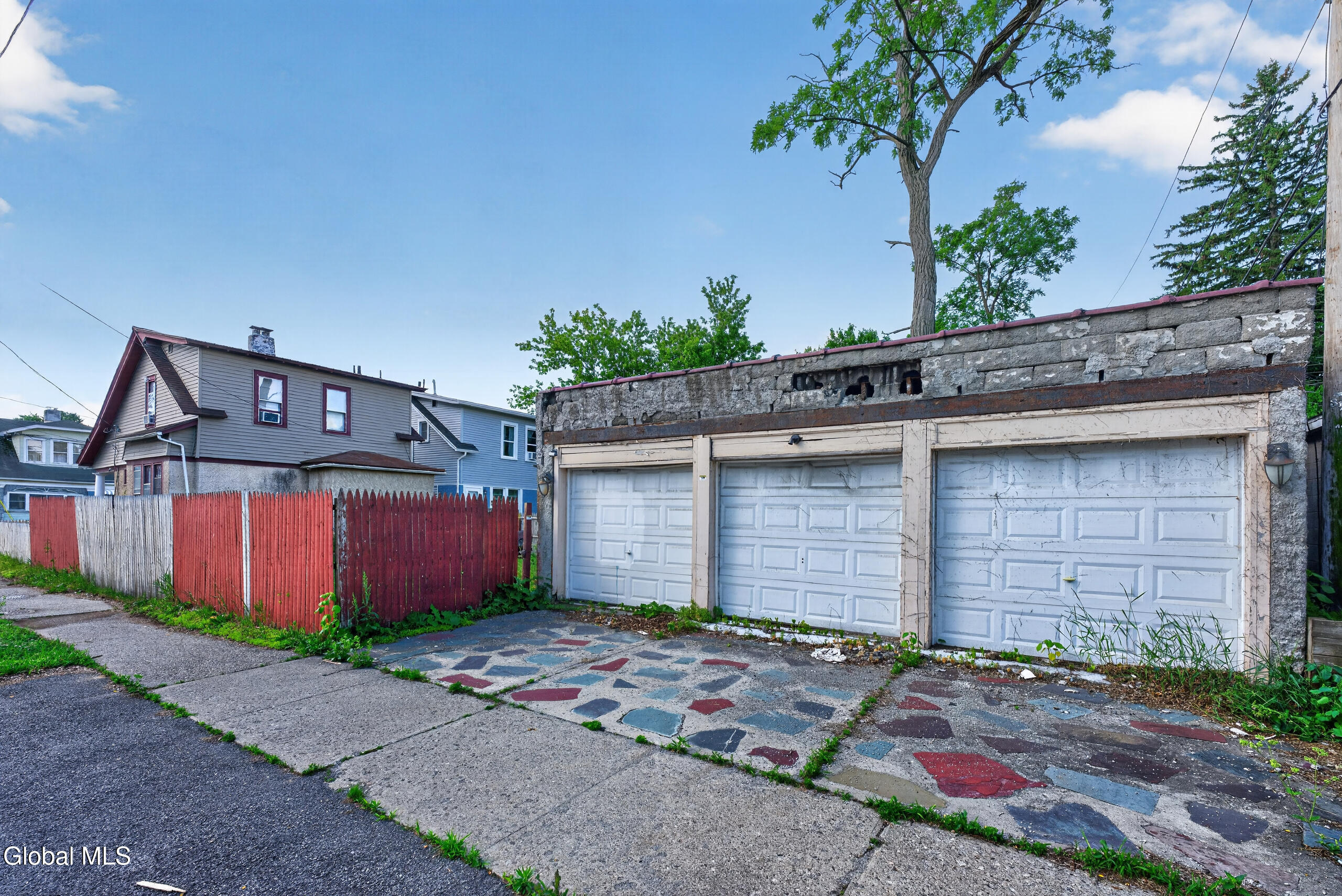 27 Mckinley Street Albany NY 12206