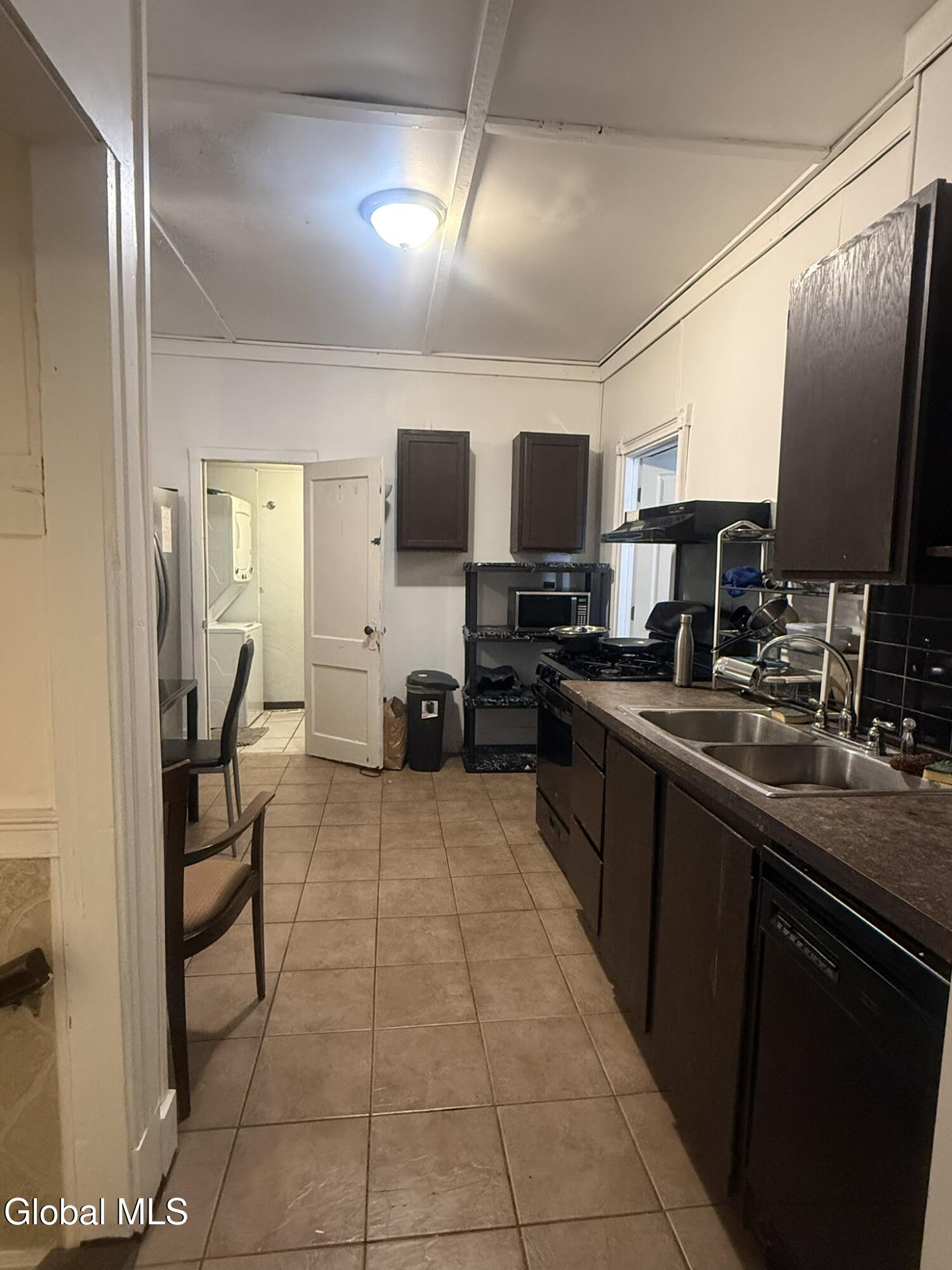 27 Mckinley Street Albany NY 12206