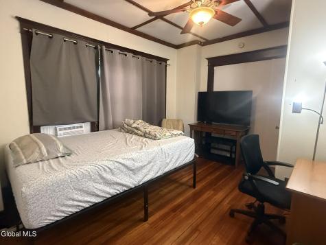 27 Mckinley Street Albany NY 12206