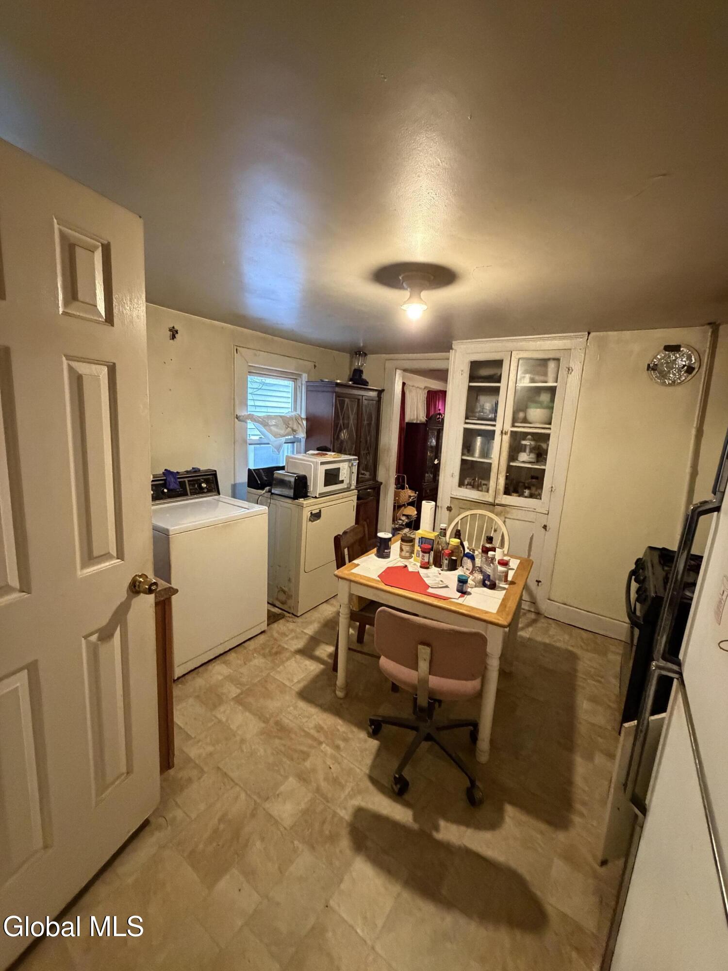 279 Livingston Avenue Albany NY 12210