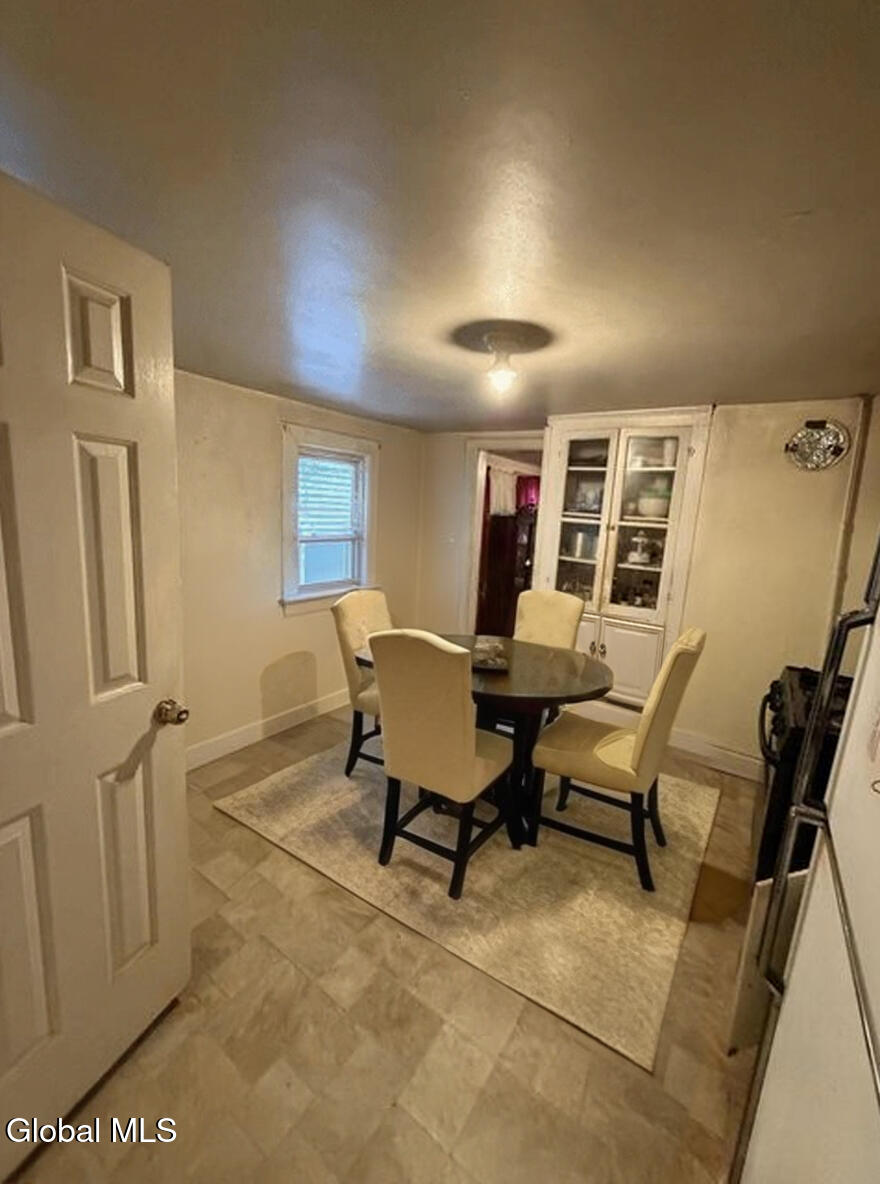 279 Livingston Avenue Albany NY 12210