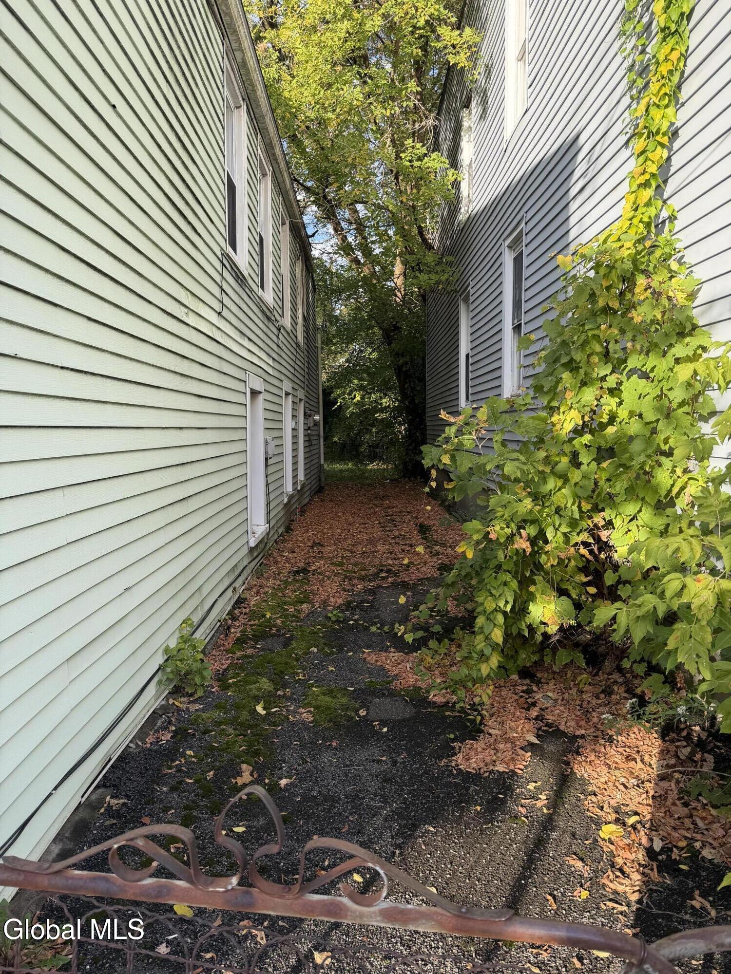 279 Livingston Avenue Albany NY 12210