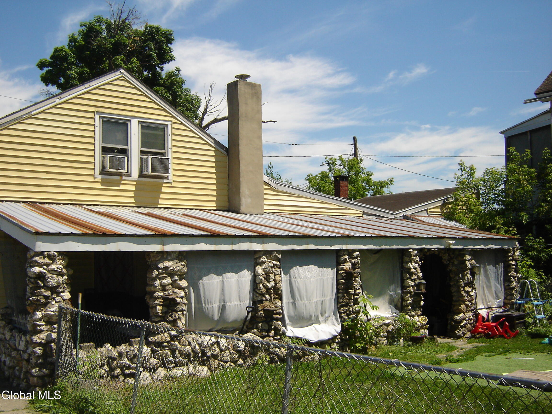 50 Newark Street Cohoes NY 12047