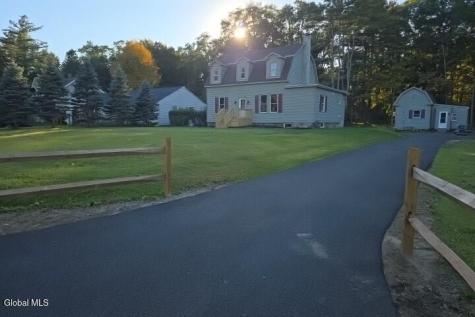 161 Maple Avenue Glenville NY 12302