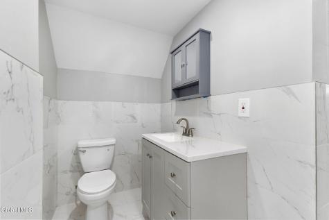 1109 Glenwood Boulevard Schenectady NY 12308