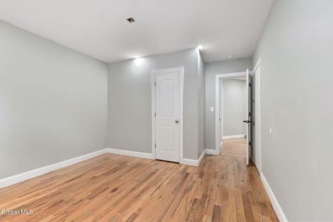 1109 Glenwood Boulevard Schenectady NY 12308
