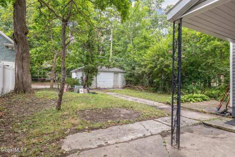 1109 Glenwood Boulevard Schenectady NY 12308