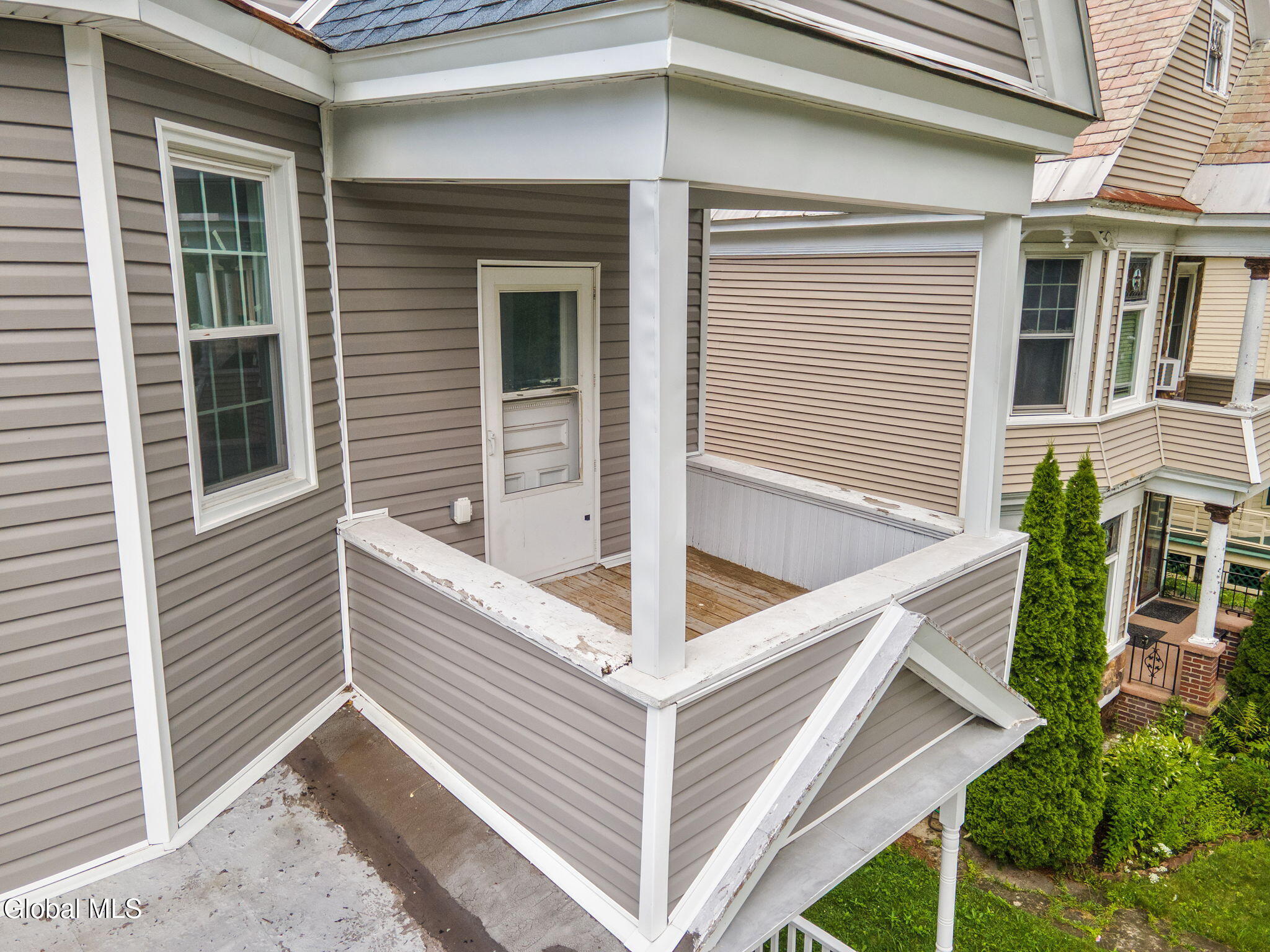 1109 Glenwood Boulevard Schenectady NY 12308
