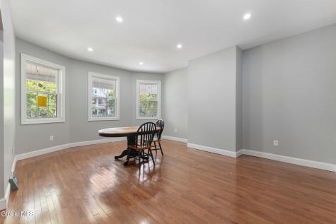 1109 Glenwood Boulevard Schenectady NY 12308