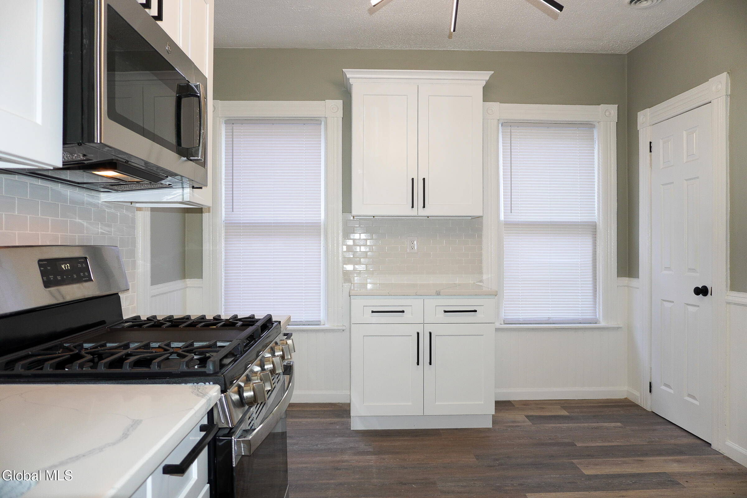 205 Victory Avenue Schenectady NY 12307
