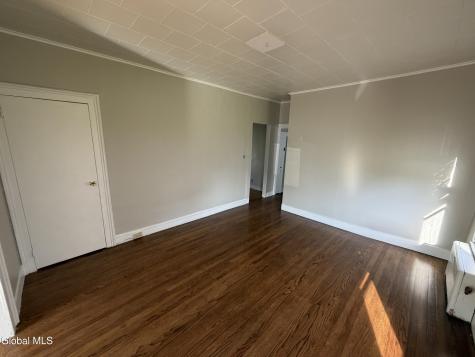 422 4th Avenue Troy NY 12182