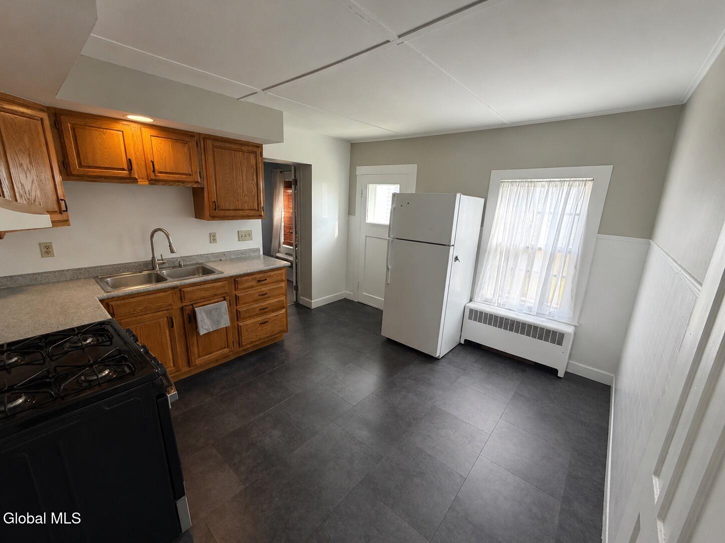 422 4th Avenue Troy NY 12182