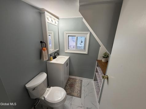 422 4th Avenue Troy NY 12182
