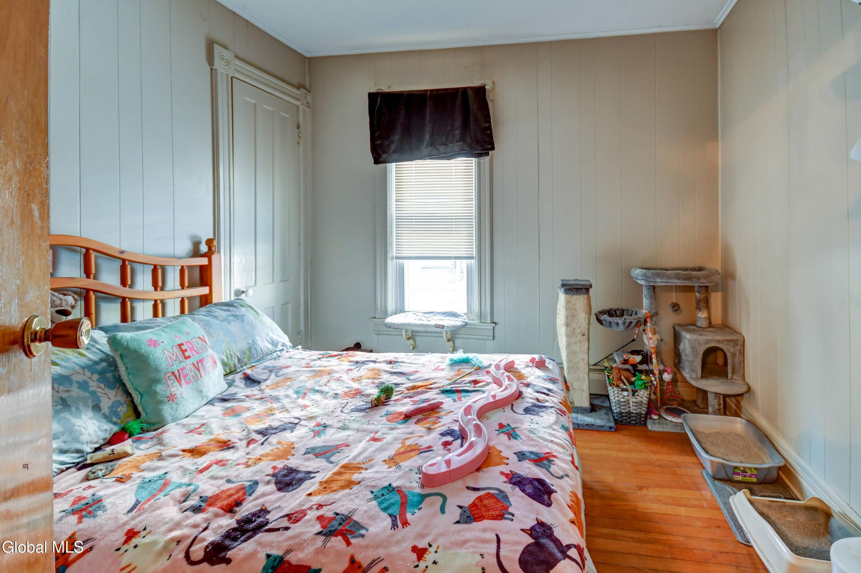 21 Willow Street Gloversville NY 12078