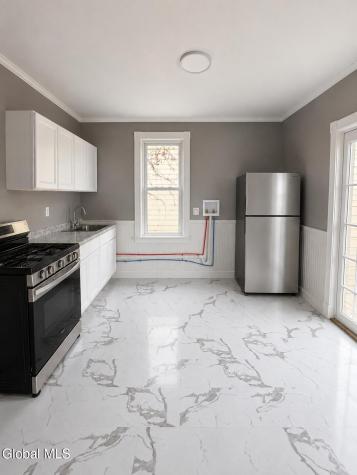 427 6th Avenue Troy NY 12182