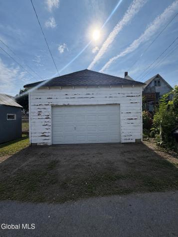 427 6th Avenue Troy NY 12182