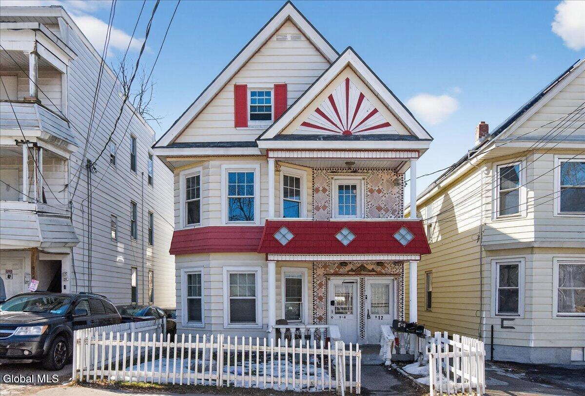 912-914 Cutler Street Schenectady NY 12303