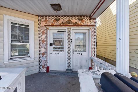 912-914 Cutler Street Schenectady NY 12303