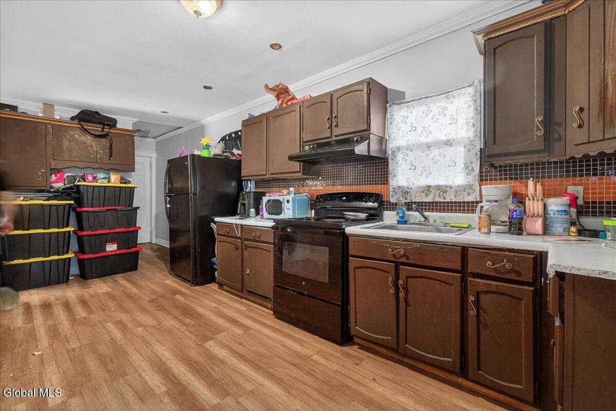 912-914 Cutler Street Schenectady NY 12303