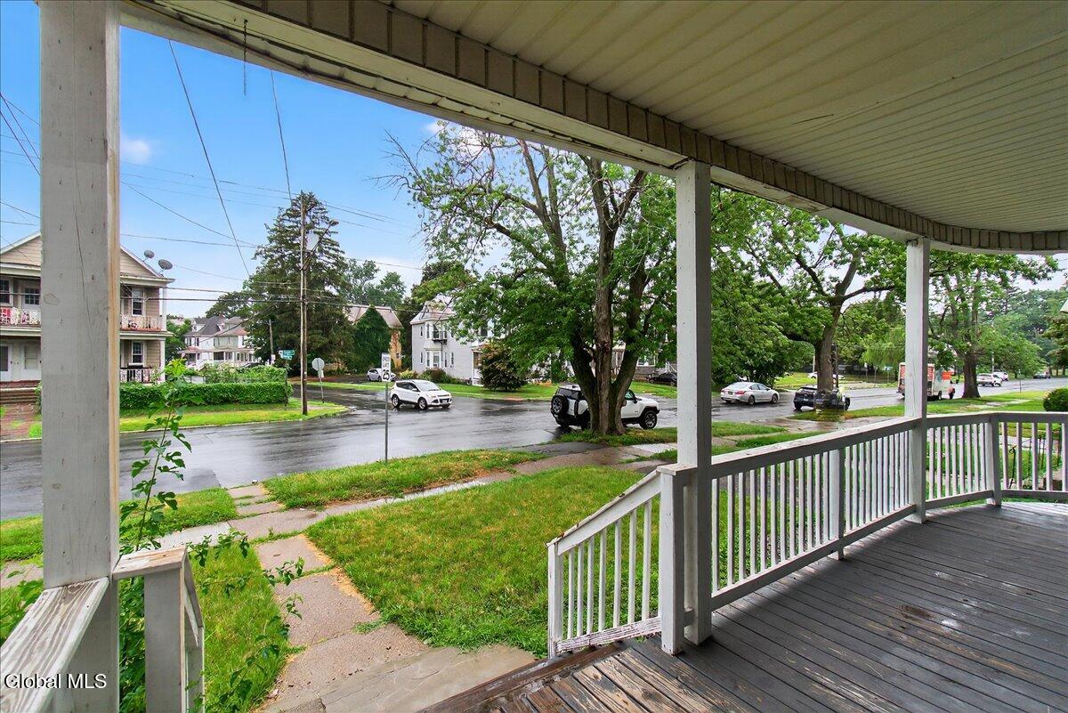1503 Rugby Road Schenectady NY 12308