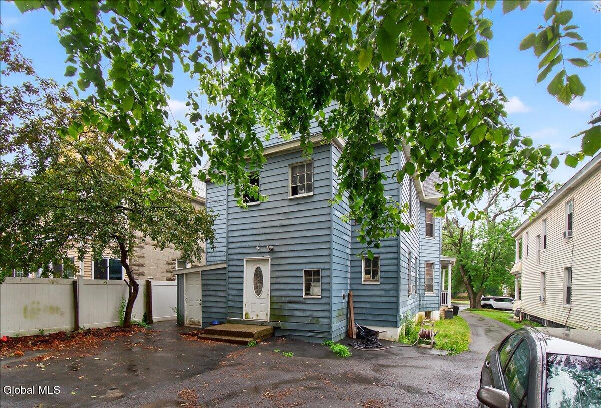 1503 Rugby Road Schenectady NY 12308