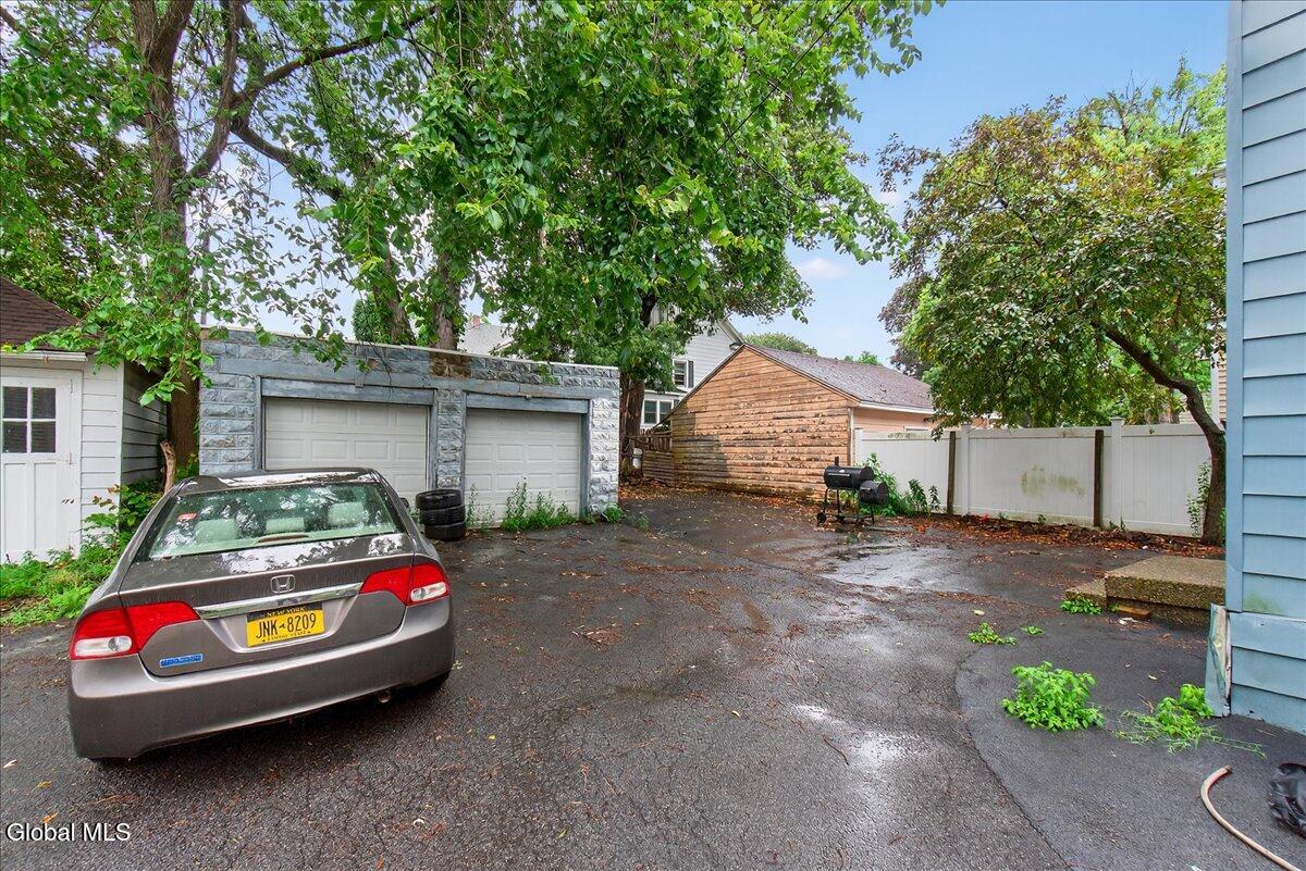 1503 Rugby Road Schenectady NY 12308