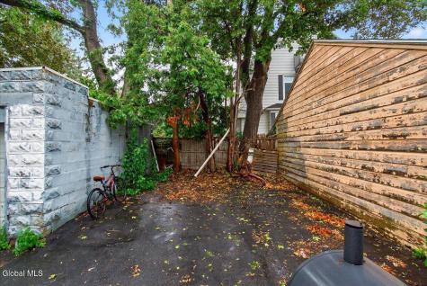 1503 Rugby Road Schenectady NY 12308