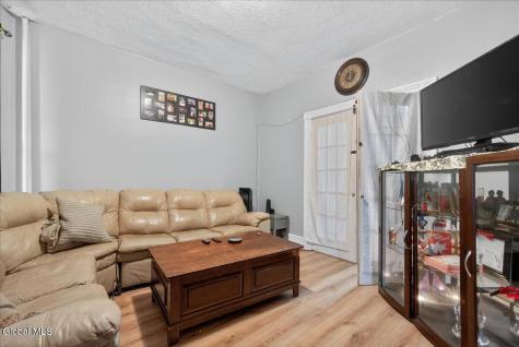 1503 Rugby Road Schenectady NY 12308