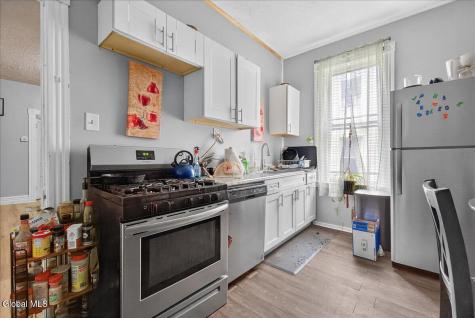 1503 Rugby Road Schenectady NY 12308