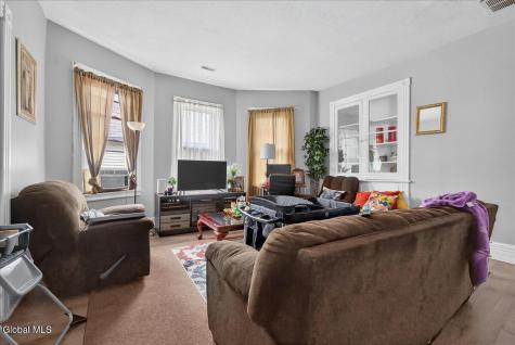 1503 Rugby Road Schenectady NY 12308