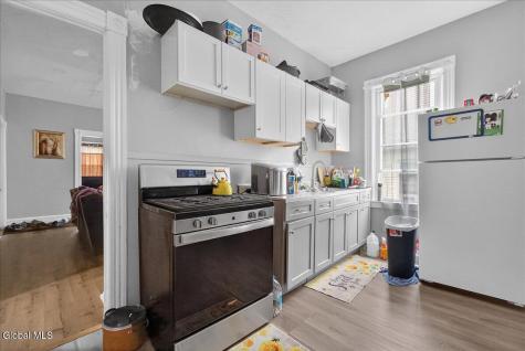 1503 Rugby Road Schenectady NY 12308