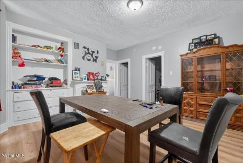 1503 Rugby Road Schenectady NY 12308