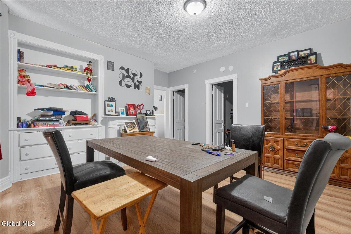 1503 Rugby Road Schenectady NY 12308